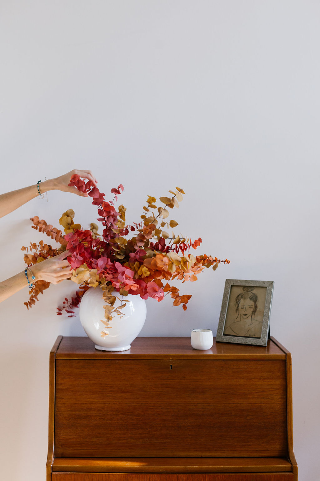 bouquet eucalyptus stabilisé automne oranges rouges pollen atelier