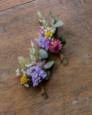 Boutonnière fleurie "Grand Place"